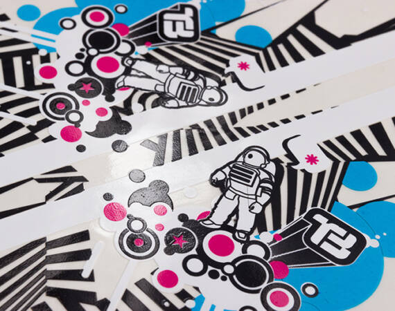 Стикери, етикети и обемни стикери 13